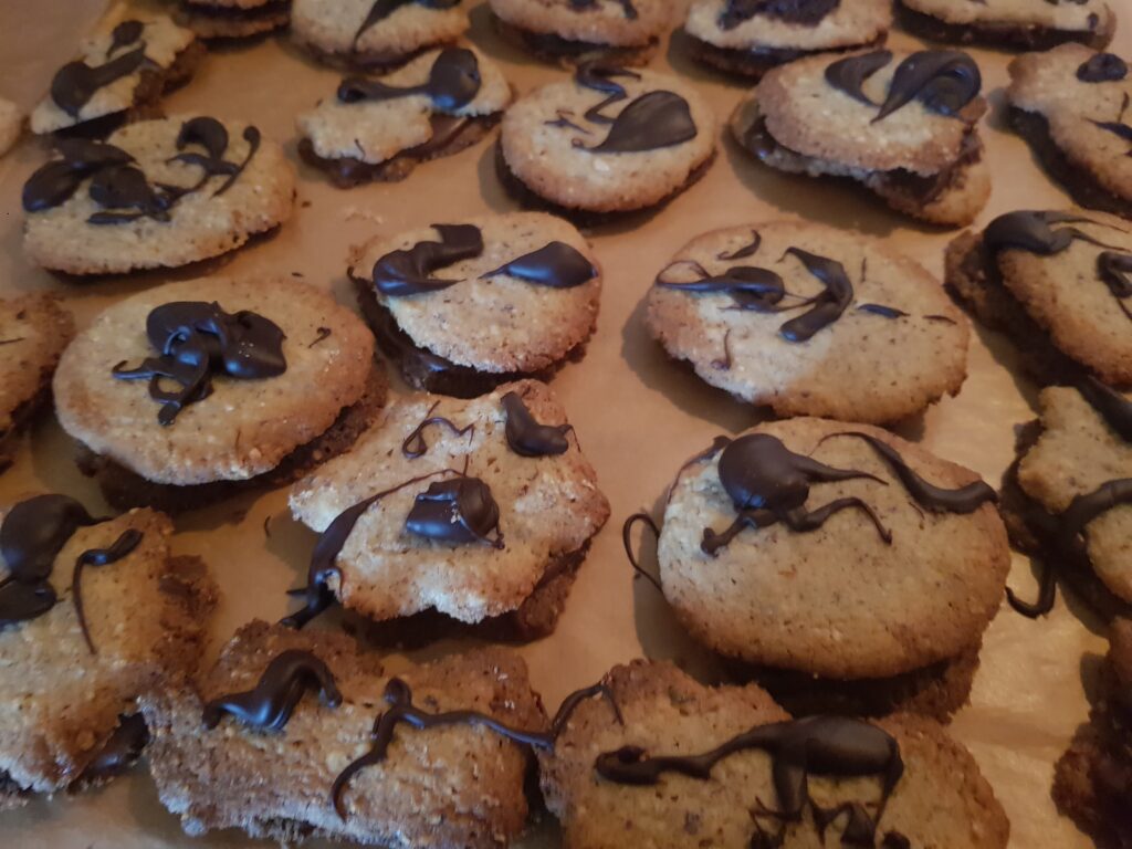 Nougat- Haselnuß-Happen(2) – rumfort Blog