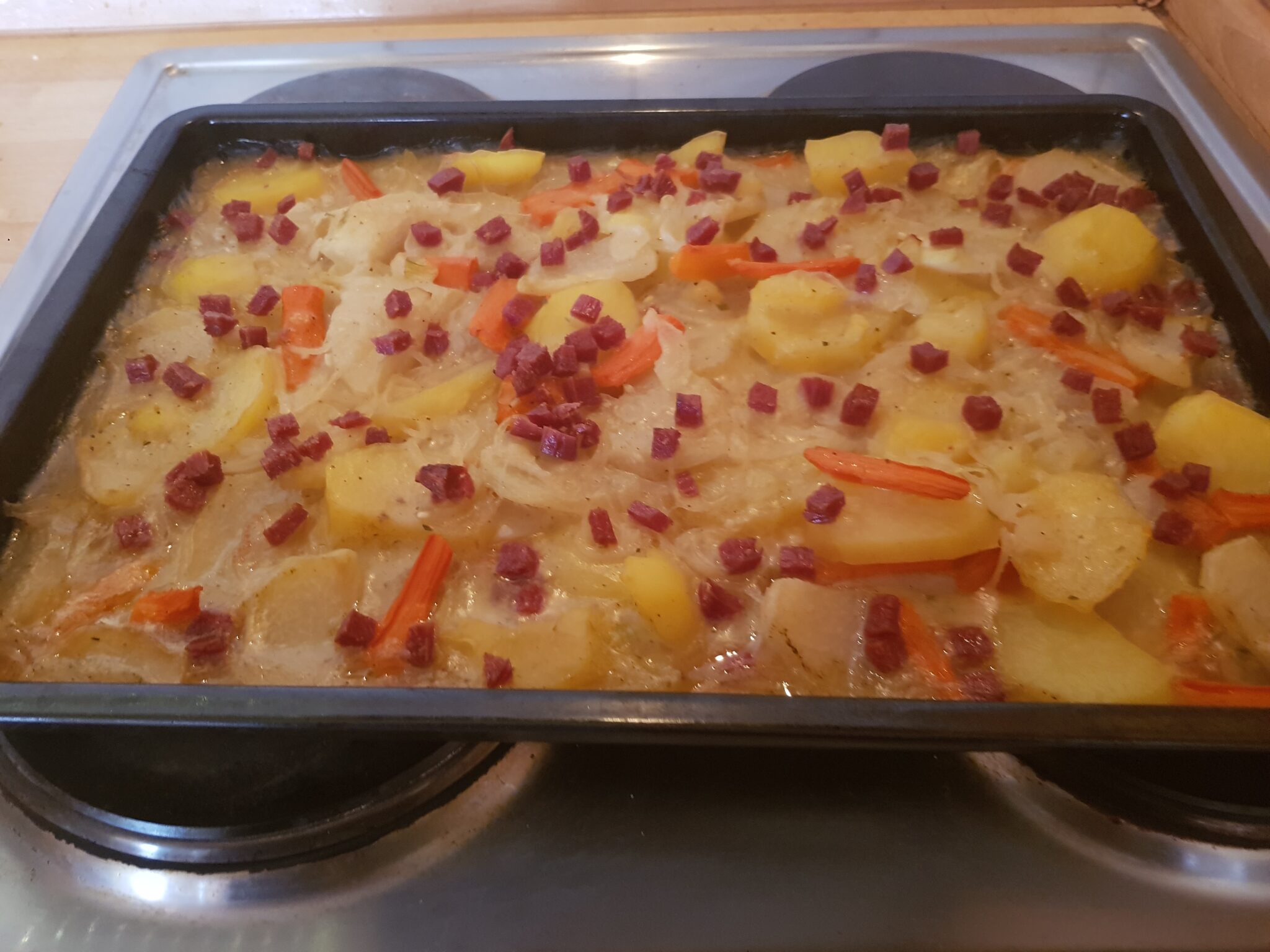 Leichter Kartoffel-Kohlrabi-Möhren- Auflauf mit Chorizo (Reste-Essen ...