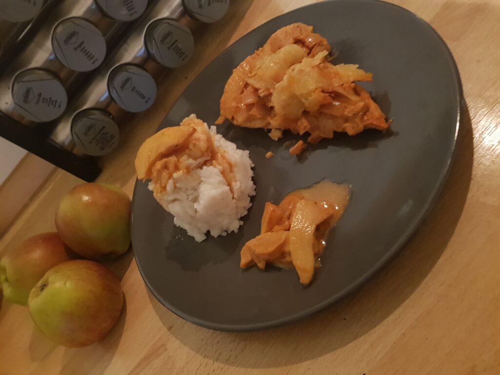 Überbackene Hähnchenbrustfilets in einer Curry-Apfel-Sauce – rumfort Blog